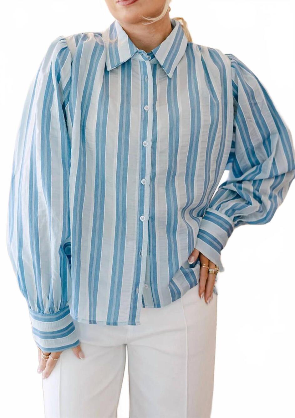 NEW FREEMARKET rowyn button-up top in blue multi stripe